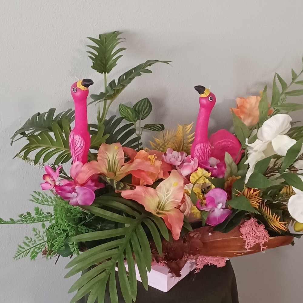 Arrangement - Picture 3 of 4